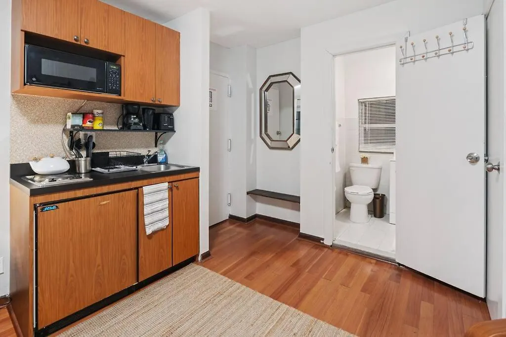 Apartment Great Studio Location In Times Square Near Subway New York