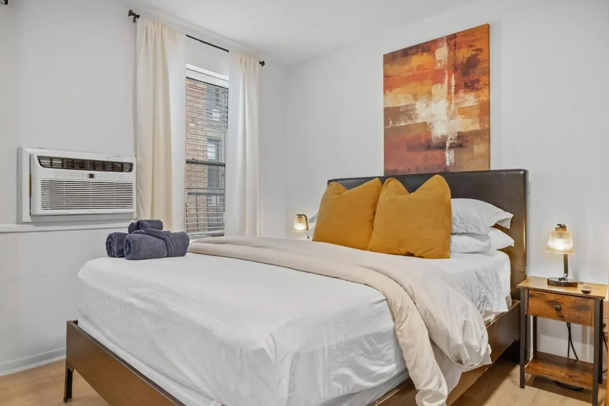Great Studio Location In Times Square Near Subway New York 0*,  United States