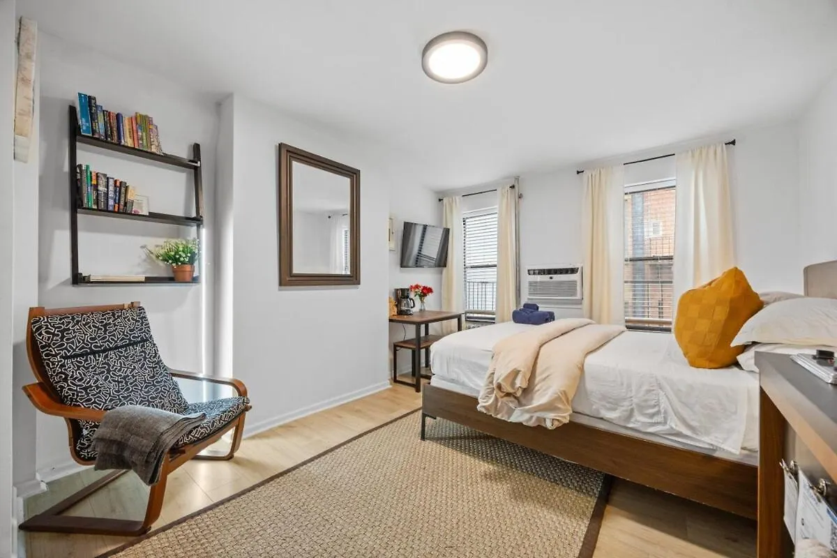 Apartment Great Studio Location In Times Square Near Subway New York United States